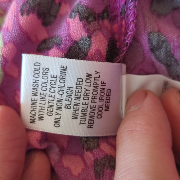 Apt 9 sleeveless blouse - Picture 6 of 6